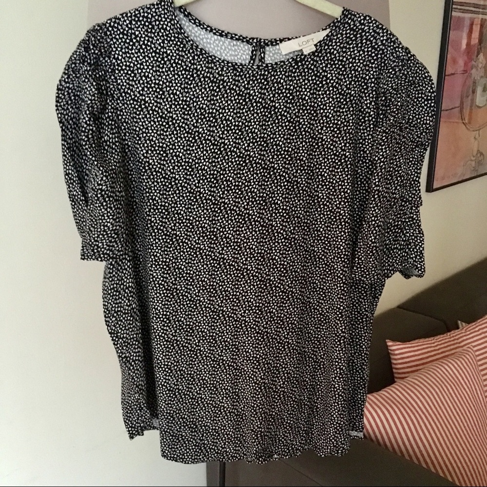 Heart Print Gathered Sleeve Top by LOFT